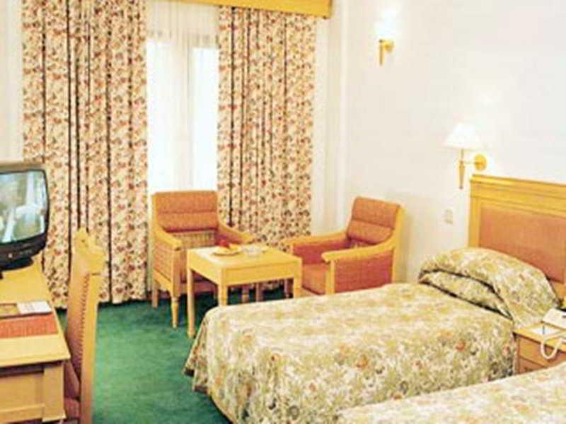 Grande Residencia Ξενοδοχείο Kochi Εξωτερικό φωτογραφία
